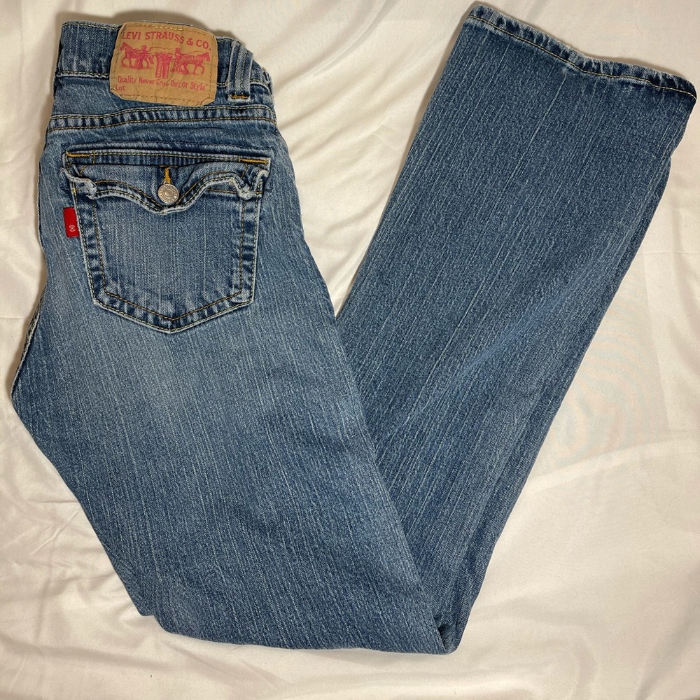 VINTAGE Wide Leg Low Waisted Levi’s